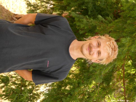 a Portrait photo of Daniel Rieker