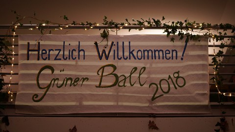 Grüner Ball