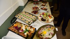 Abendbuffet zum Abschluss des ersten Tages