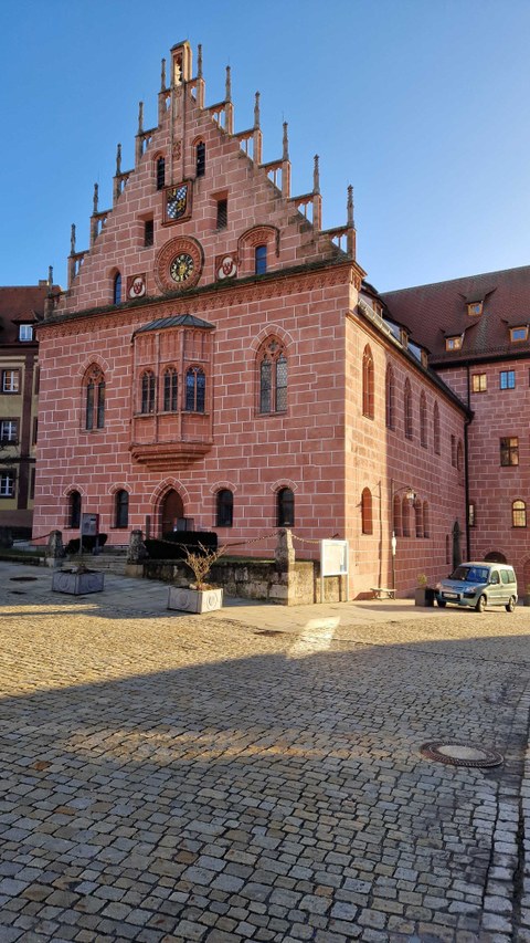 Die Tagung fand im gotischen Rathaus der Stadt Sulzbach-Rosenberg statt.