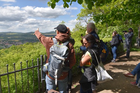 Field Education by Interdisciplinary excursions