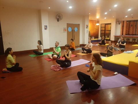 Yogastunde in Rishikesh