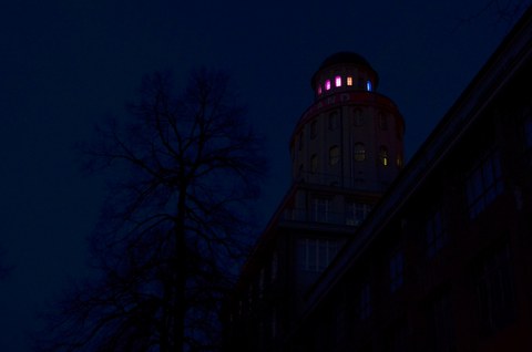 Ernemannturm bei Nacht