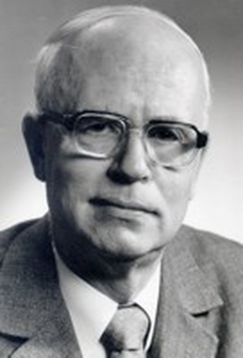 Prof. Sandig