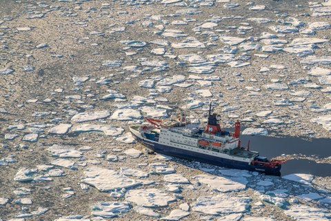 Polarstern in NO-Grönland