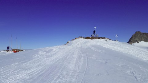 Permanentstation am Weigel-Nunatak