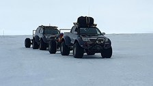 Fahrzeuge Arctic Truck Toyota-Hilux