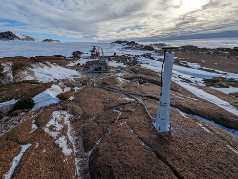 GNSS-Watson-Bluff_Station-ready