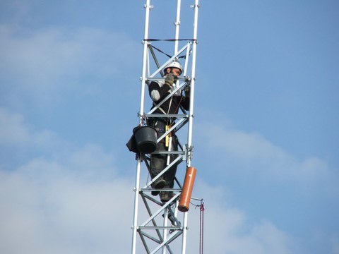 Aufbau Gittermast 1