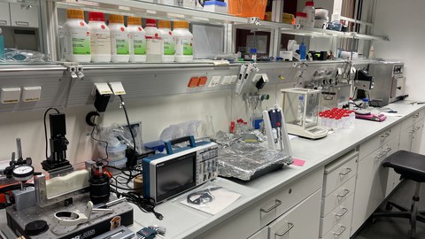 laboratory installations