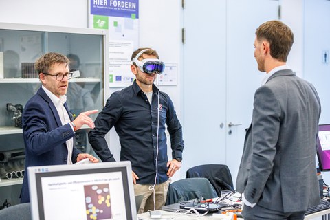 Absolut II Meilenstein IV