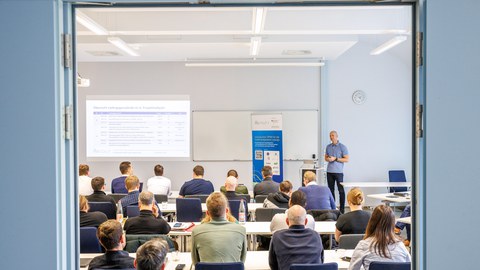 Absolut II Meilenstein IV