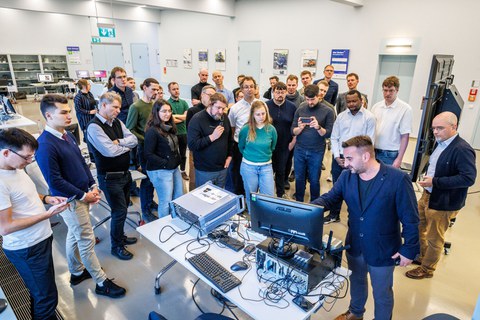 Absolut II Meilenstein IV