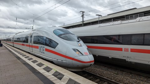 Schienenfahrzeuge