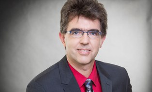 Dr. Ulrich Maschek
