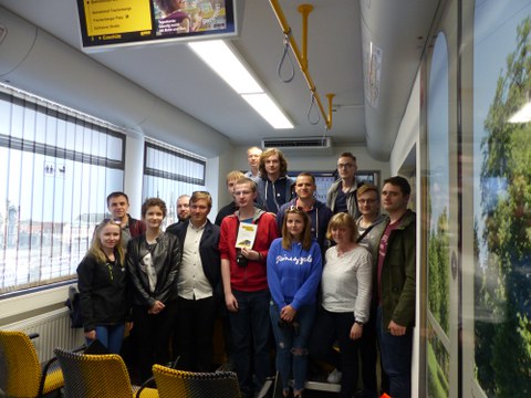 Gruppenfoto im Tram