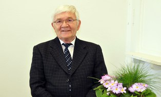 Prof. Günter Berg