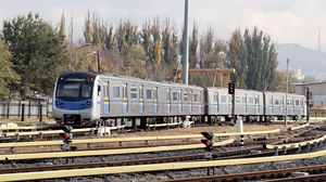 Almaty-Metro-Zug