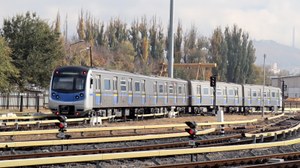Almaty-Metro-Zug