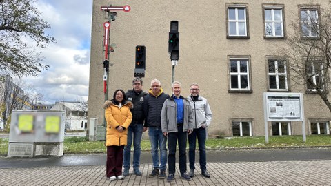 Polnische Dozenten im Signalgarten