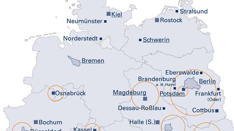 Die Grafik zeigt den Ausschnitt einer Deutschlandkarte, in der die Lage von SrV-Städten markiert und beschriftet ist.