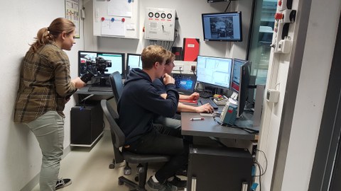 Dreharbeiten im Fahrzegtechnischen Versuchszentrum