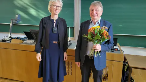 Prof. Regine Gerike verabschiedet Steffen Dutsch