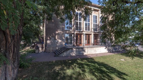 Faculty Building Gerhart Potthoff-Building (POT), Entrance Fritz Foerster Platz
