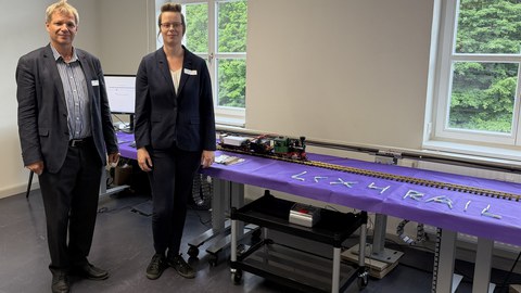 Prof. + Frau Lobermeier