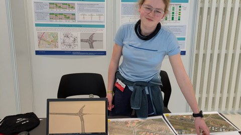 Tabea Degenhardt beim Regionalwettbewerb Jugend Forscht