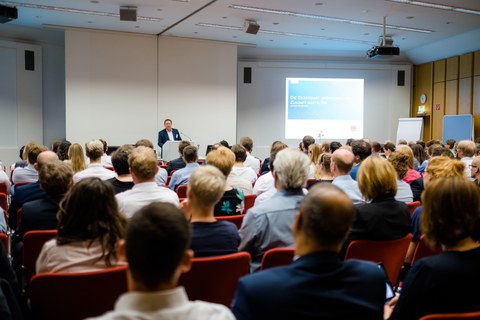 Keynote speech by Mr. Lothar Schröder (ver.di)