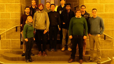 Gruppenfoto mit Prof XU