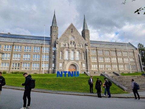 NTNU Hauptgebäude