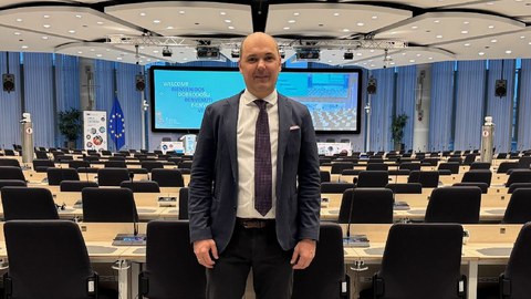 Lars Hornuf speaks at ARC 2025 in Brussels