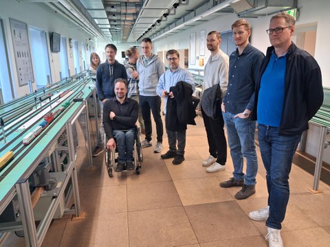 Explain Train Eisenbahnlabor 2