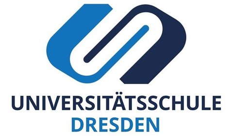 Logo der Universitätsschule Dresden. Zwei U's ineinander greifend in 2 unterschiedlichen Blautönen. Darunter Schriftzug "Universitätsschule Dresden" in zwei unterschiedlichen Blautönen.