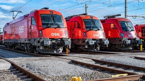 OEBB trains