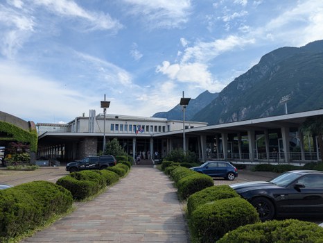 Bild eines Gebäudeeingangs