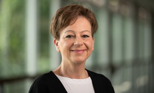 Porträt Silvia Hack