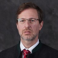 Das Bild zeigt ein Portrait von Prof. Dr. Martin Schaffernicht.