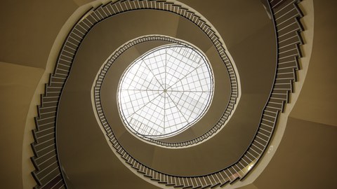 Wendeltreppe im Hülße-Bau