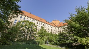 Hülße Building: Some of the chairs are located here