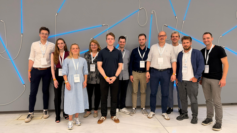Zu sehen ist die FG Wirtschaftsinformatik bei der ECIS 2026 