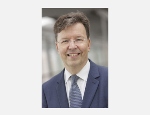 Professor Locarek Junge