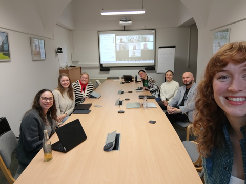 Zu sehen sind Mitglieder der Organization and Management Group 