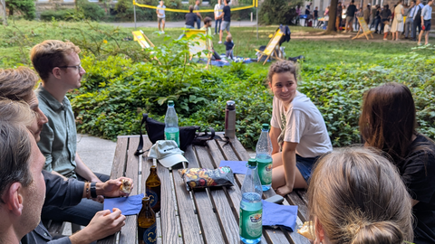 Zu sehen ist das Grillfest 2025