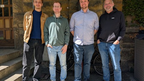 Zu sehen sind Mitarbeitende der Professur für VWL, insb. Finanzwissenschaft
