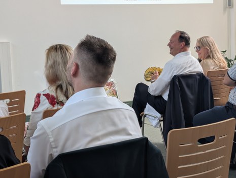 Zu sehen ist Prof. Lasch bei seiner Abschiedsveranstaltung