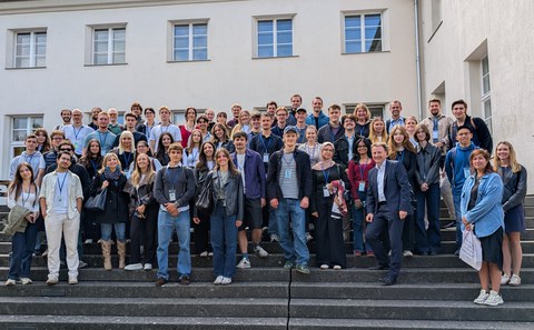 Zu sehen sind die Teilnehmenden der EUTOPIA Summer School