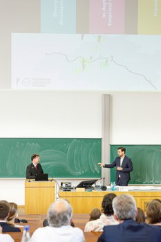 Prof. Blagoev bei seiner Antrittsvorlesung